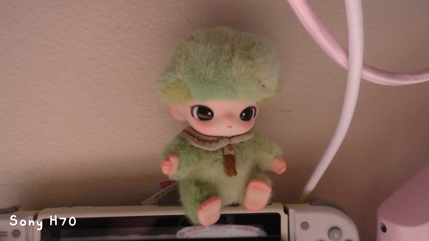 ★ Star Kitty | Sony Cybershot DSC-H70 (Red)