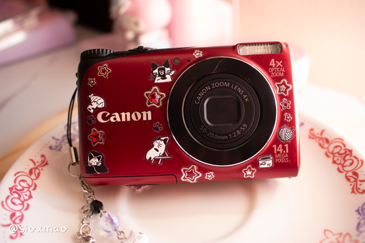 ☁︎ Chill Cat | Canon Powershot A2200 (Red)